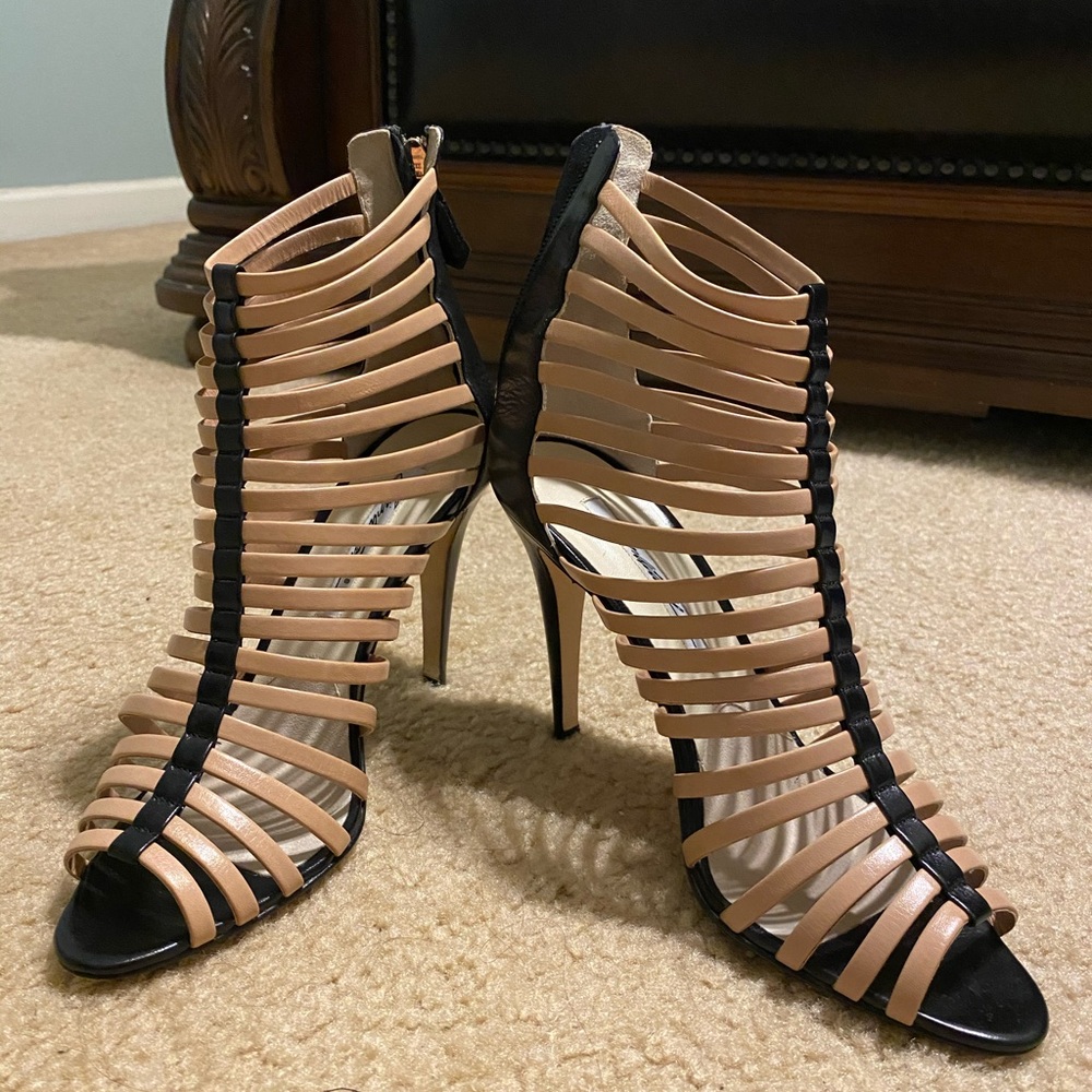Brian Atwood Gladiator Style Elastic Heels Sz 9